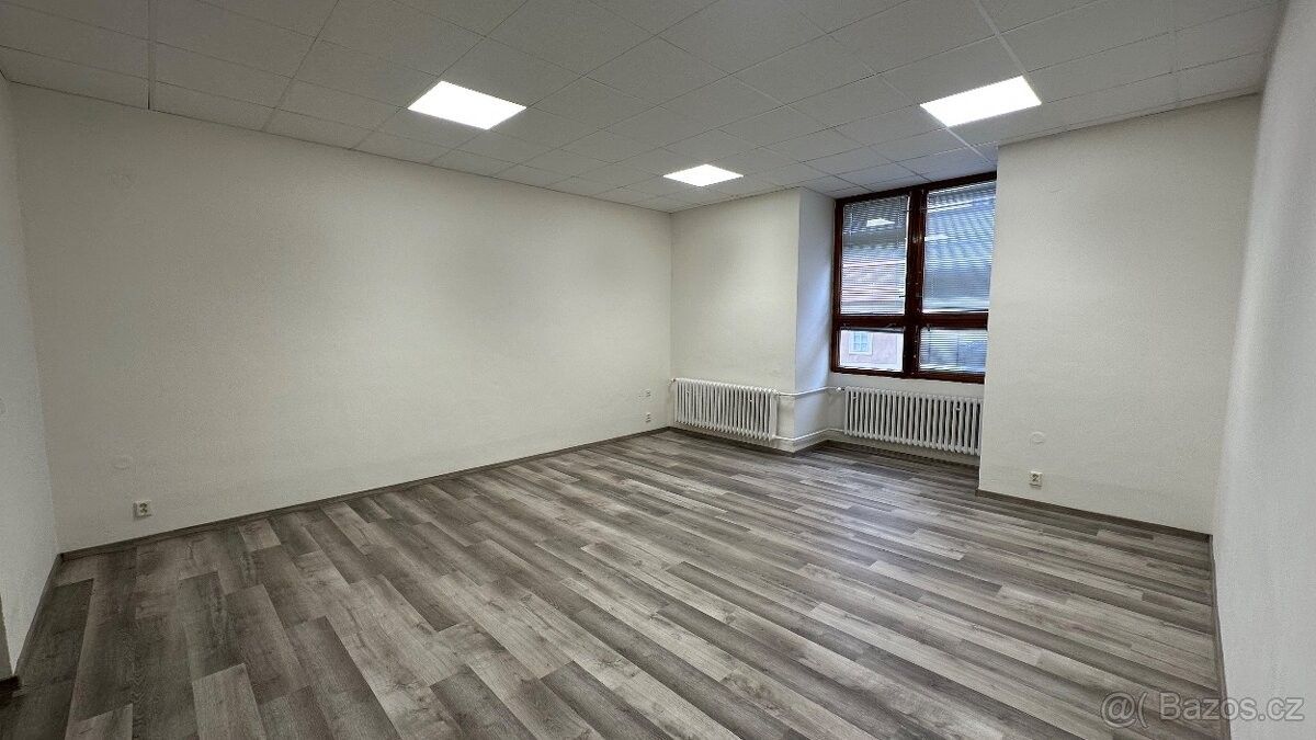 Pronájem kancelář - Kutná Hora, 284 01