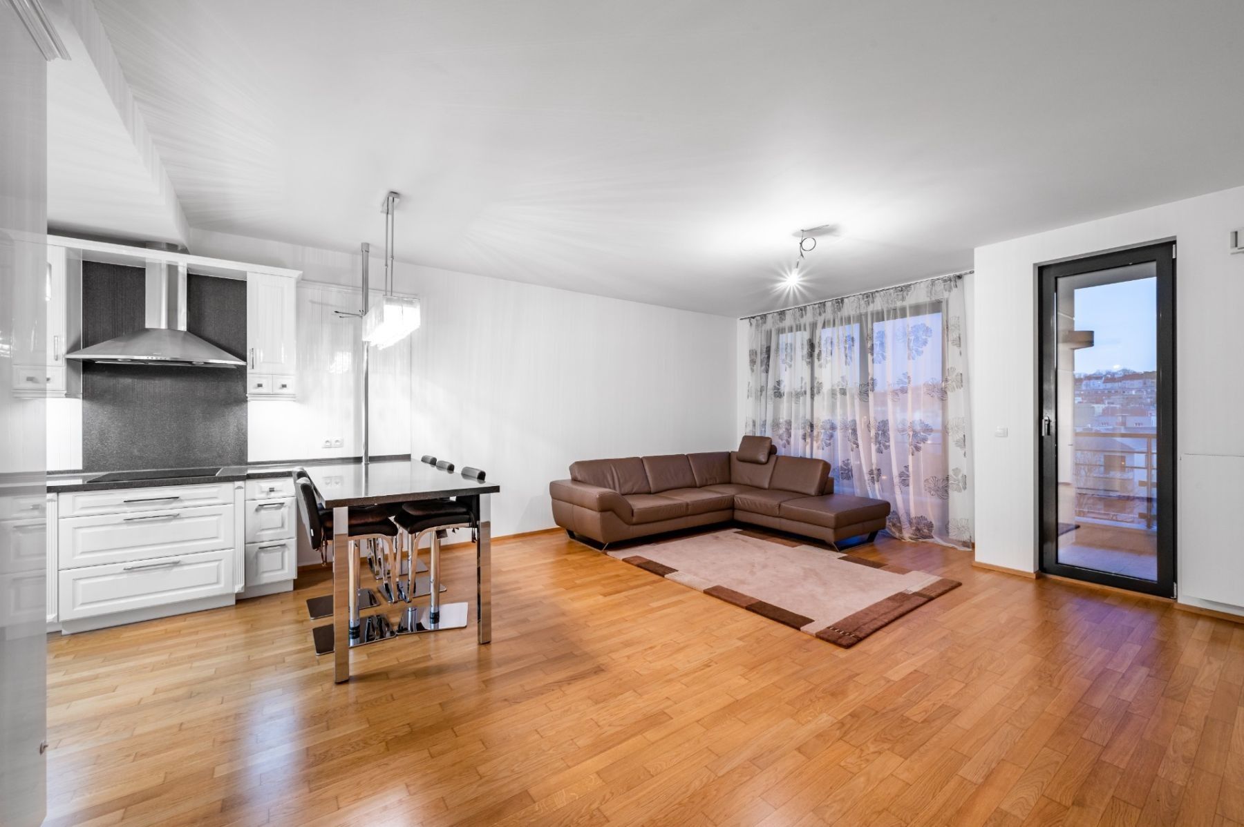 3+kk, Na Petynce, Praha - Břevnov, 91 m² - 2