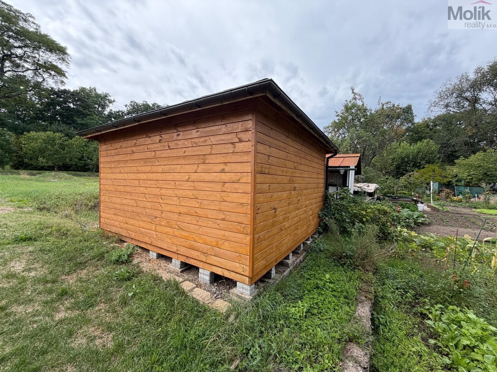 Zahrada · 357 m² · Postoloprty - 4