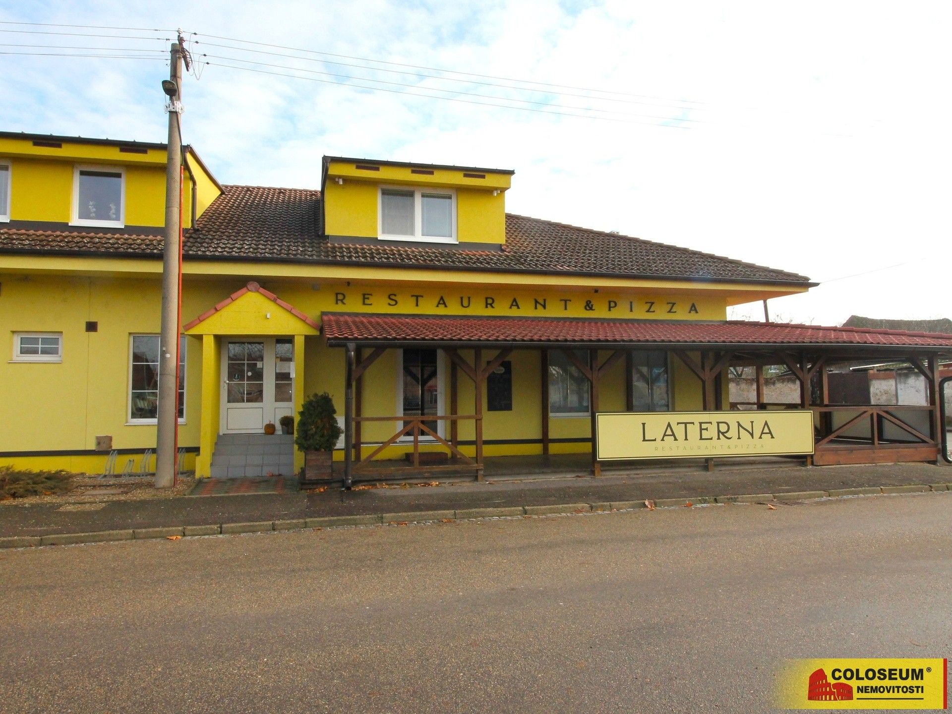 Ubytovací zařízení, Hevlín, 540 m²