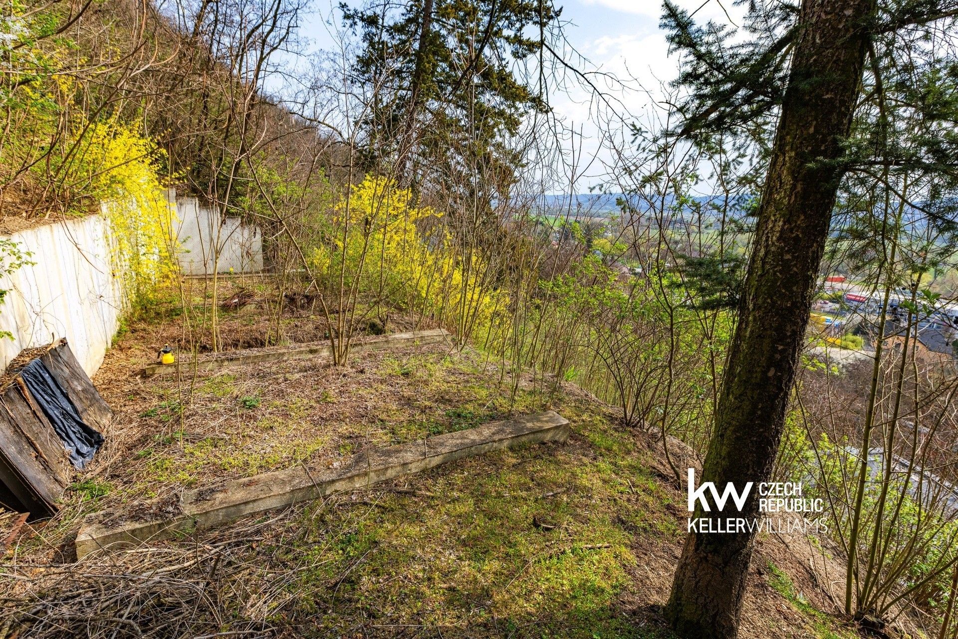 Pozemek pro bydlení · 566 m² · Komenského  , Černošice - 4