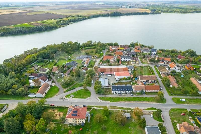 Výrobní prostory · 2 721 m² · Pohořelice - Nová Ves, okres Brno-venkov - 4