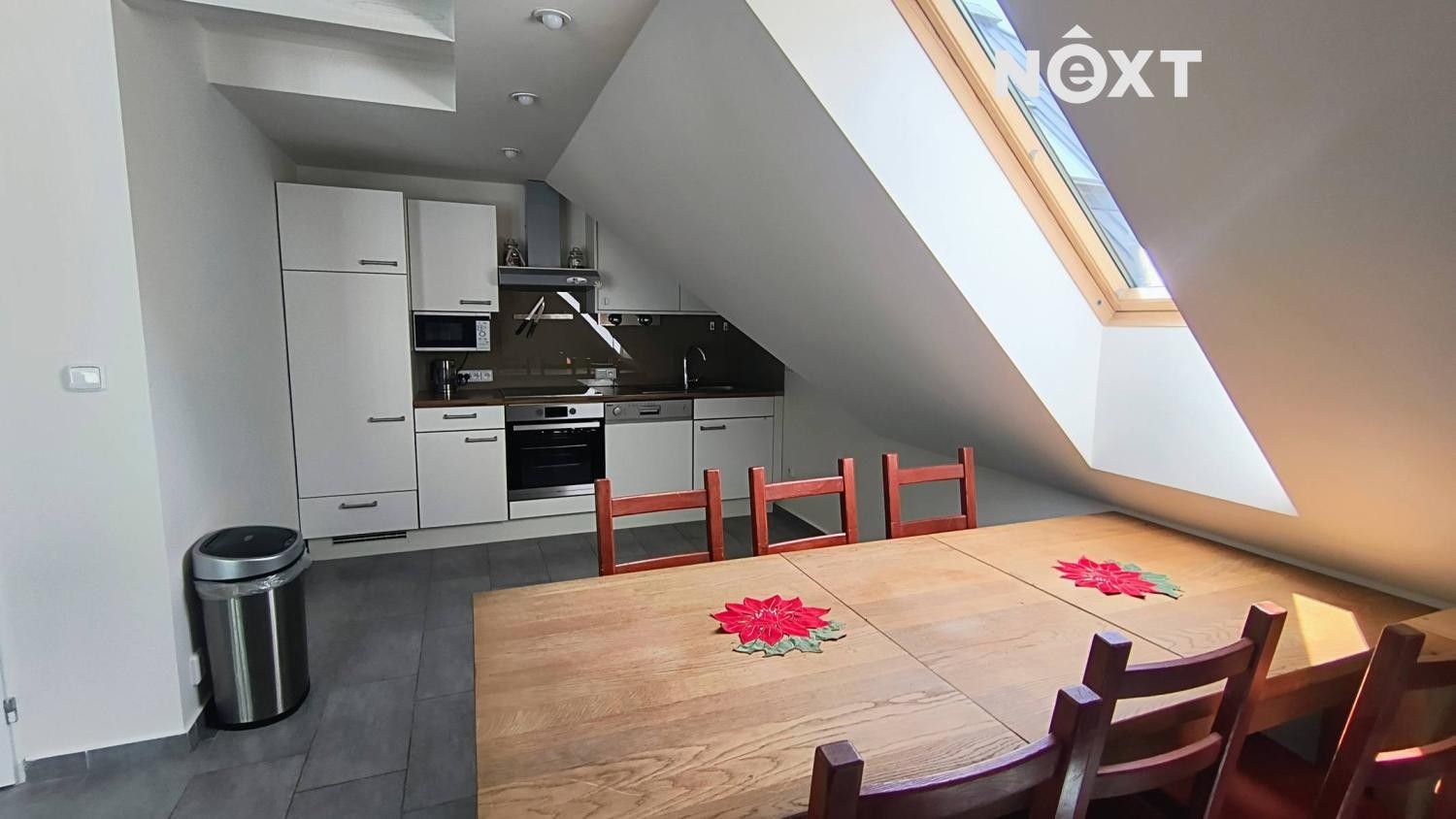 Pronájem byt 3+kk - Strážné, 75 m² - 5