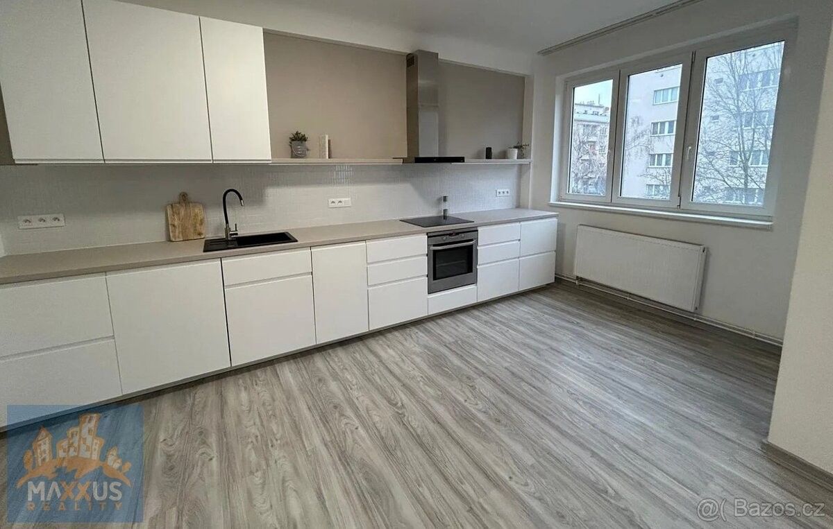 Pronájem byt - Praha, 140 00