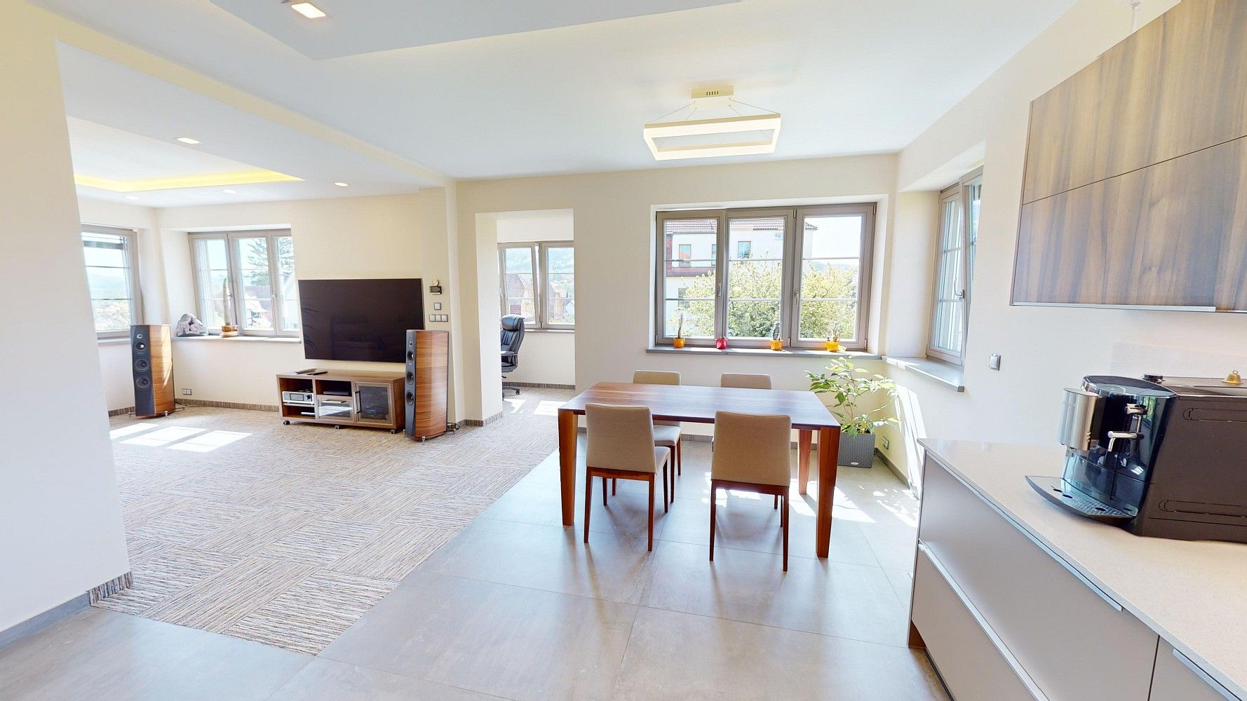 Rodinný dům · 270 m² · Štúrova, Karlovy Vary - Bohatice - 3