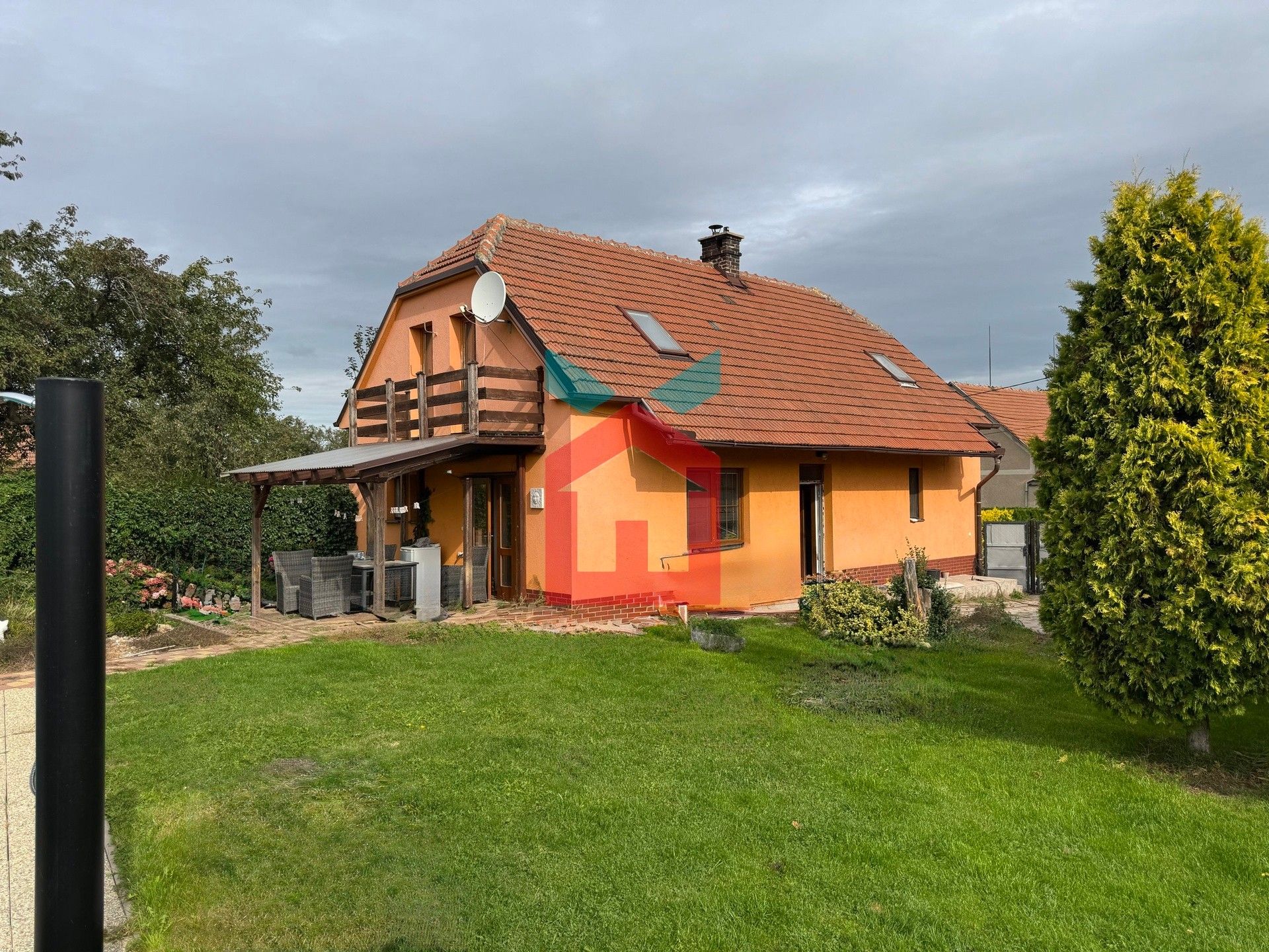 Rodinné domy, Horky, 180 m²