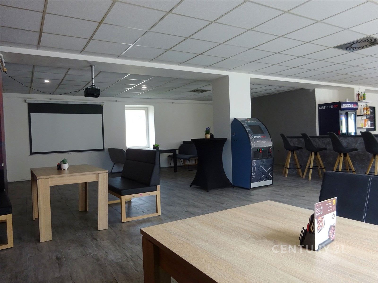 Pronájem komerční - Masarykova  , Holešov, 253 m² - 5