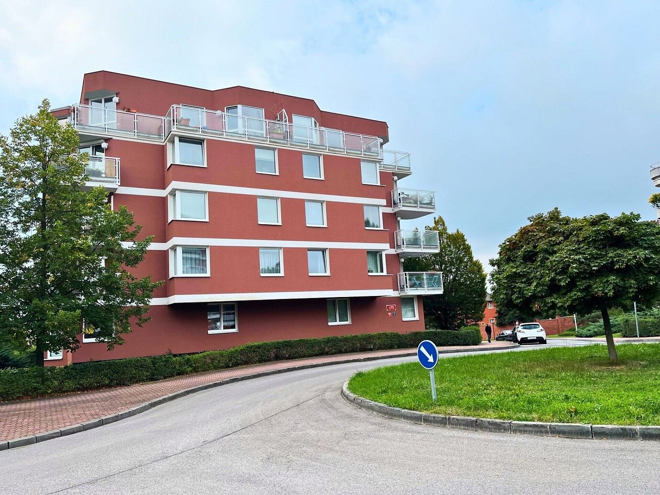 2+kk, U kříže, Praha 5 - Jinonice, 56 m² - 1