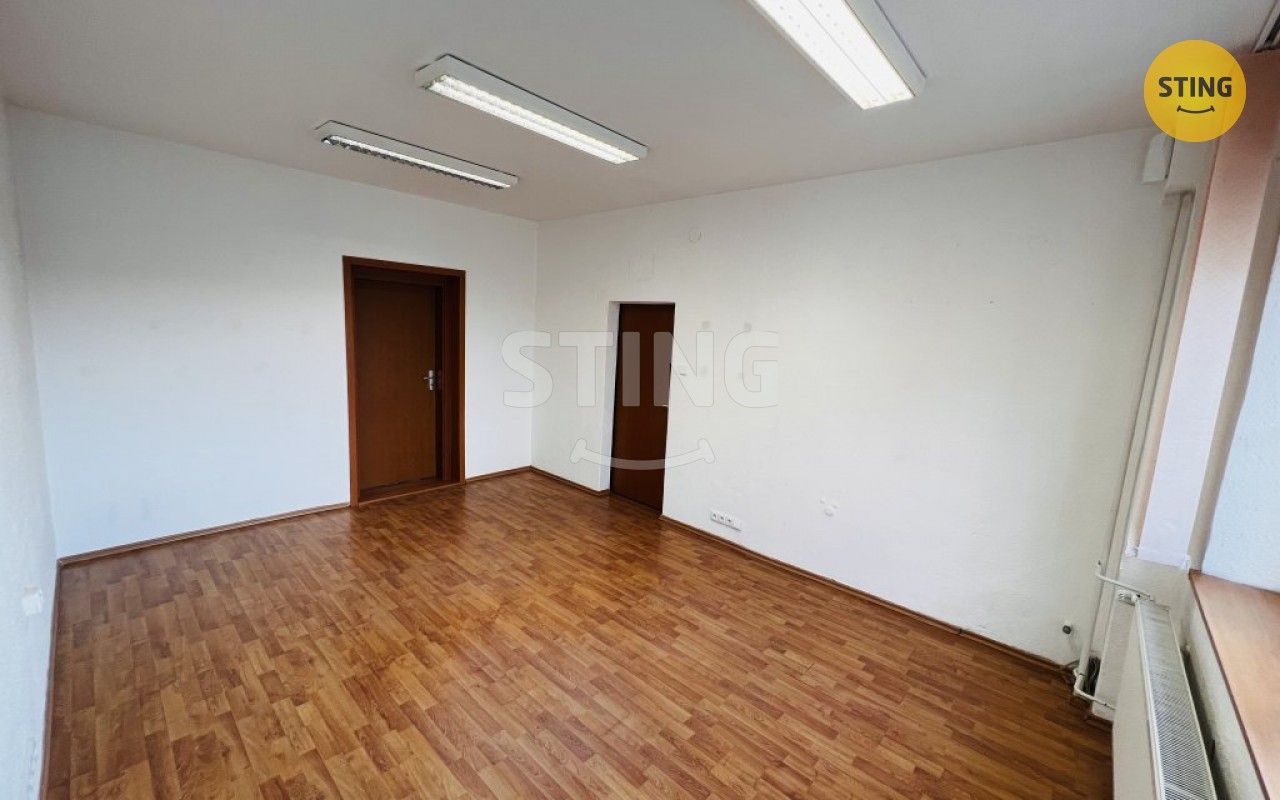 Pronájem kancelář - Daliborova, Ostrava, 67 m²