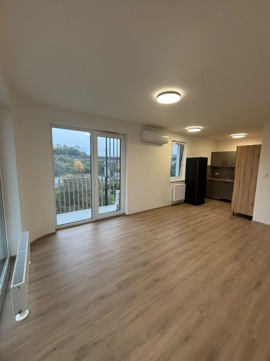 2+kk, Nad Kolčavkou, Praha - Libeň, 52 m² - 1