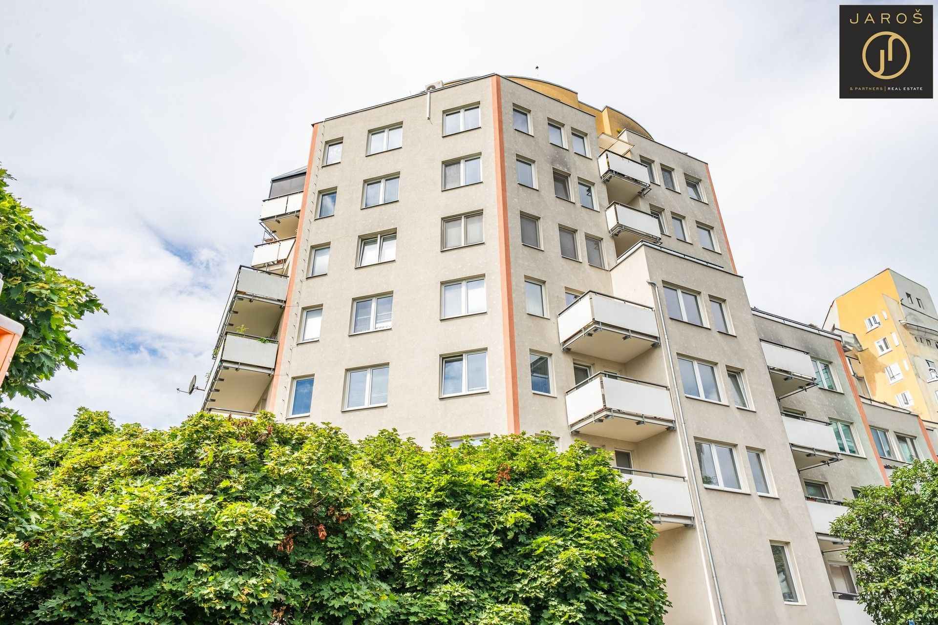 3+kk, Semická, Praha, 86 m² - 1