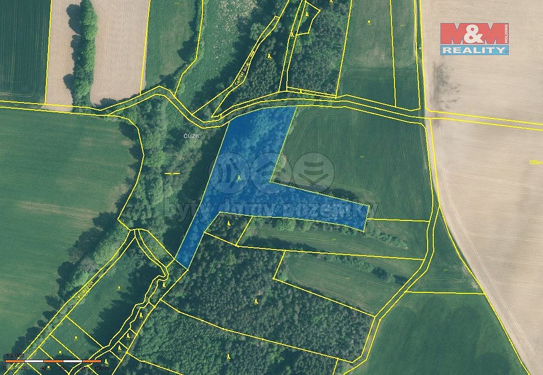 Les, 11 147 m²