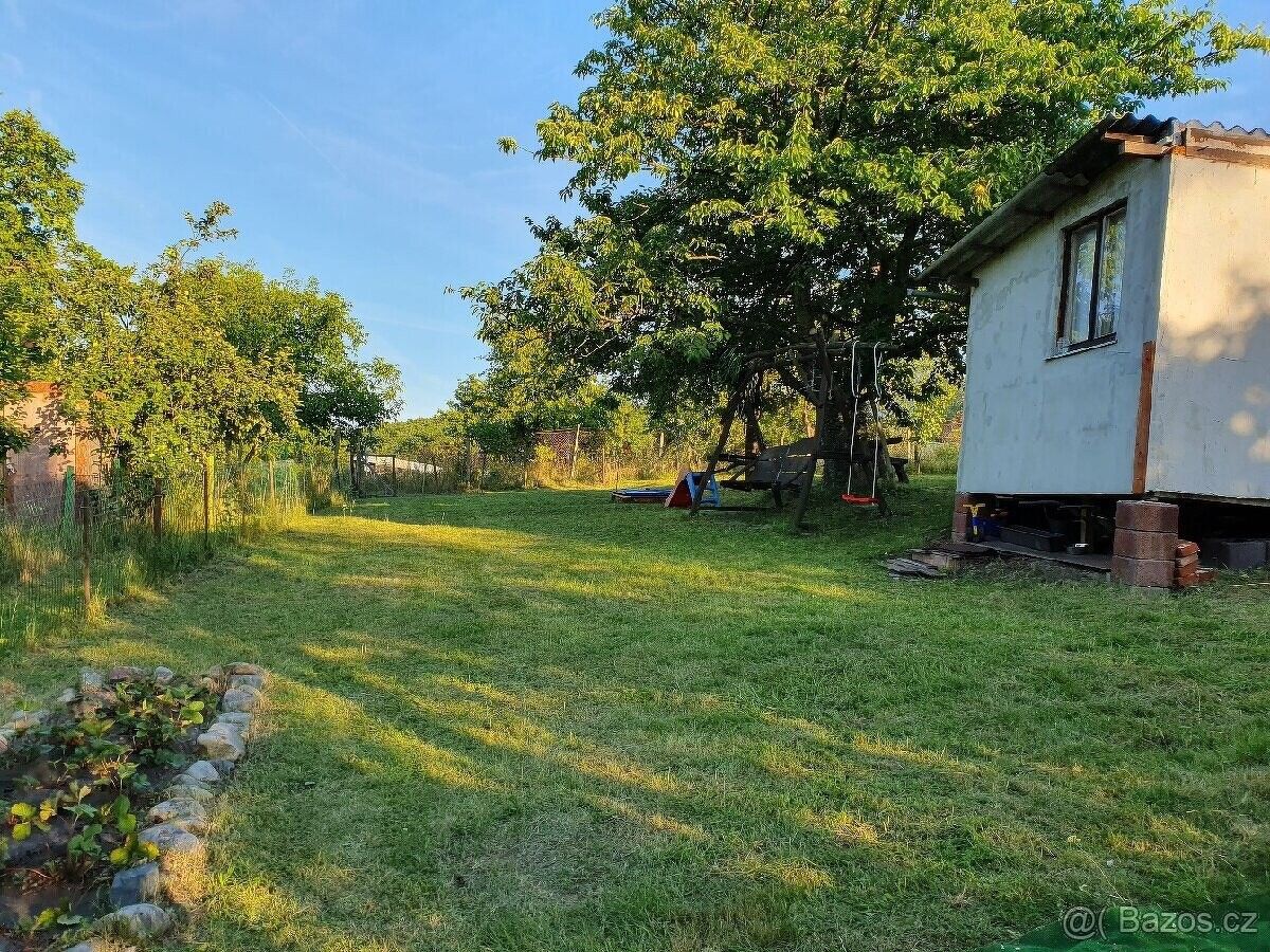 Zahrady, Ivančice, 664 91, 16 m²