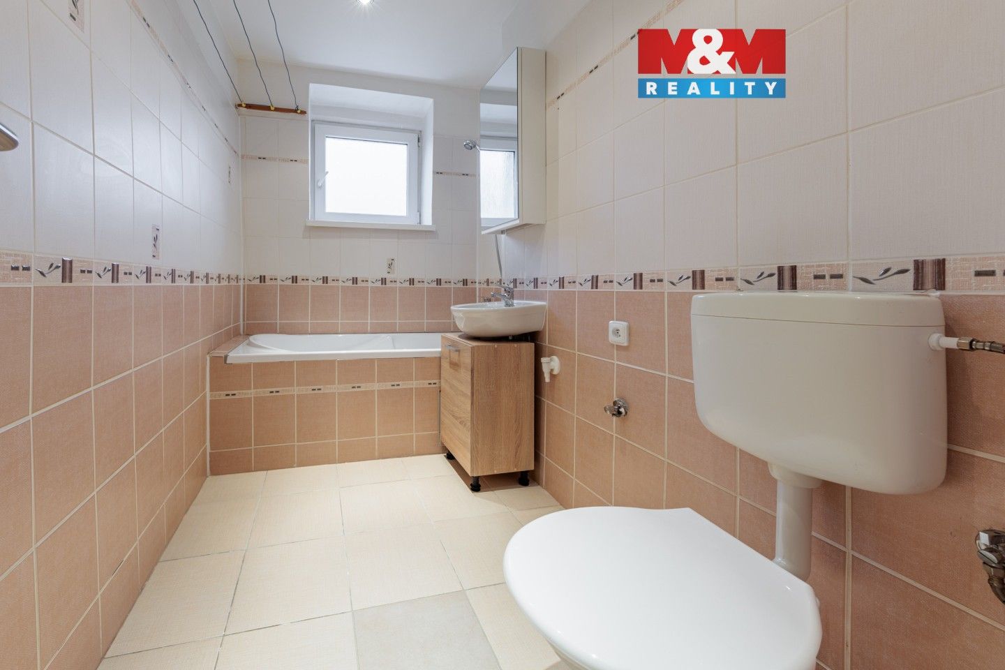 3+1, Zahradní, Horní Slavkov, 64 m²