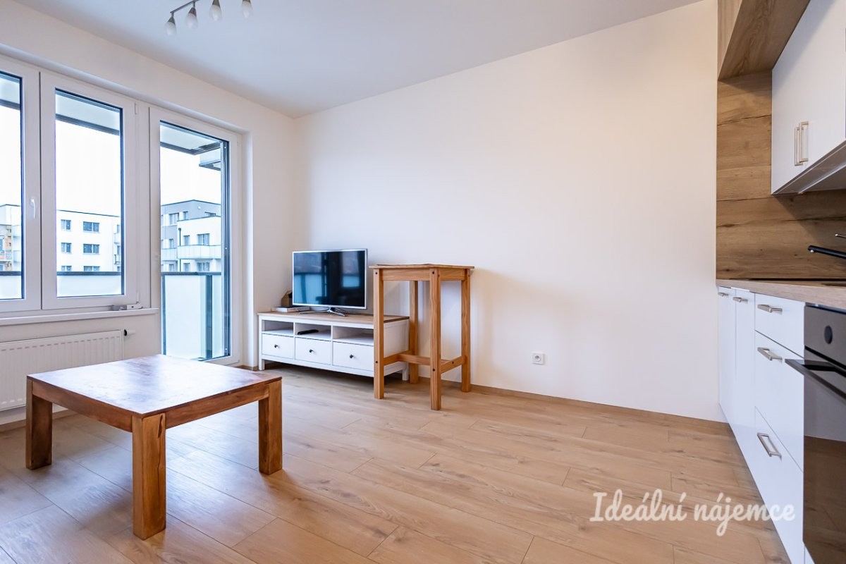 1+kk, Praha 15, Praha, 35 m² - 2