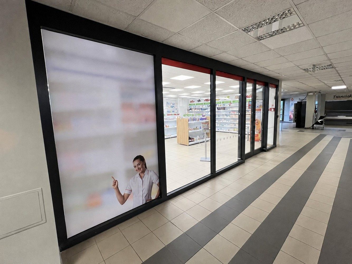 Obchodní prostory · 154 m² · Hradec Králové - Svinary, Královéhradecký kraj - 2