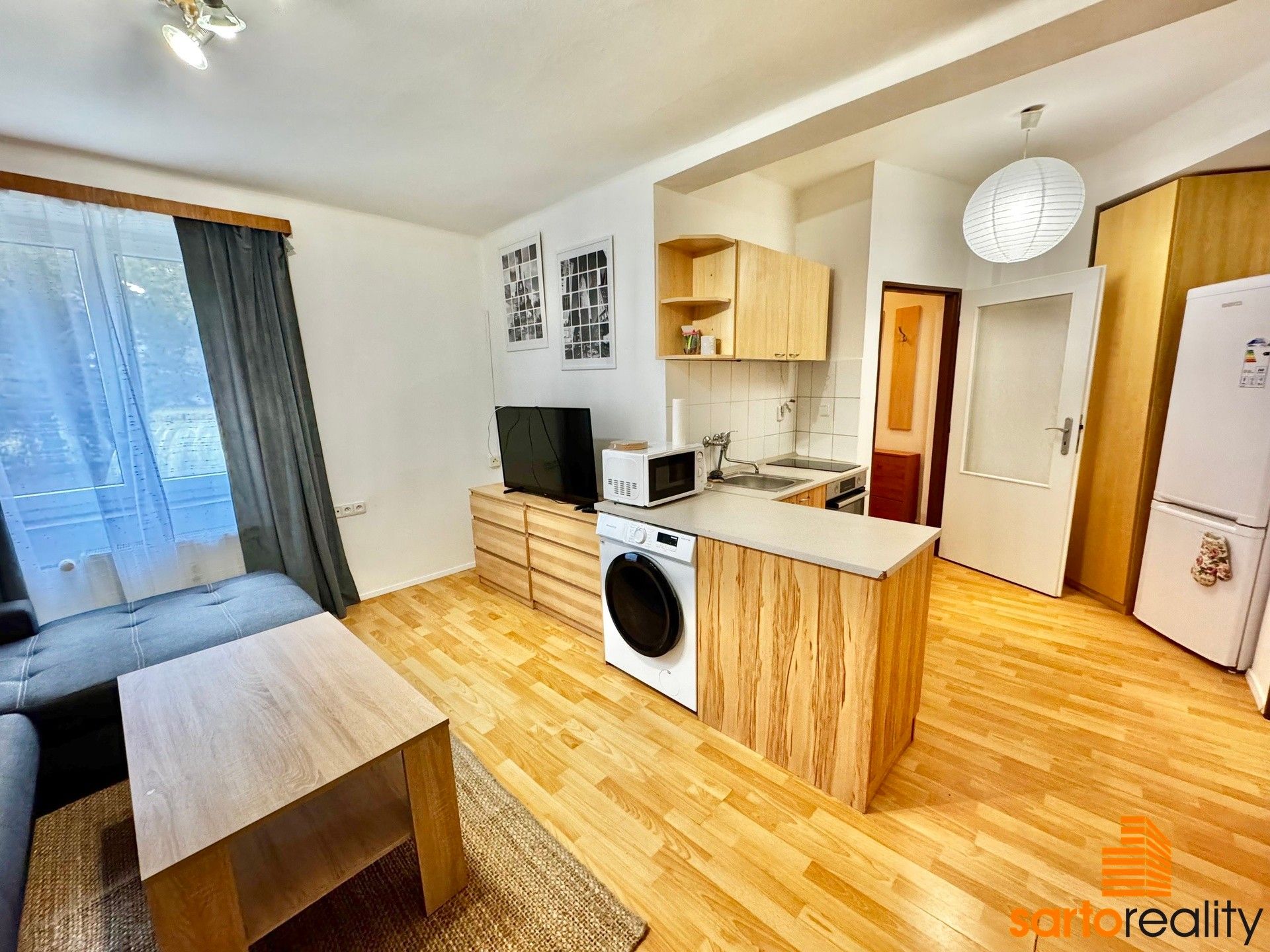 Pronájem byt 1+kk - Střekovské nábřeží, Ústí nad Labem, 29 m²