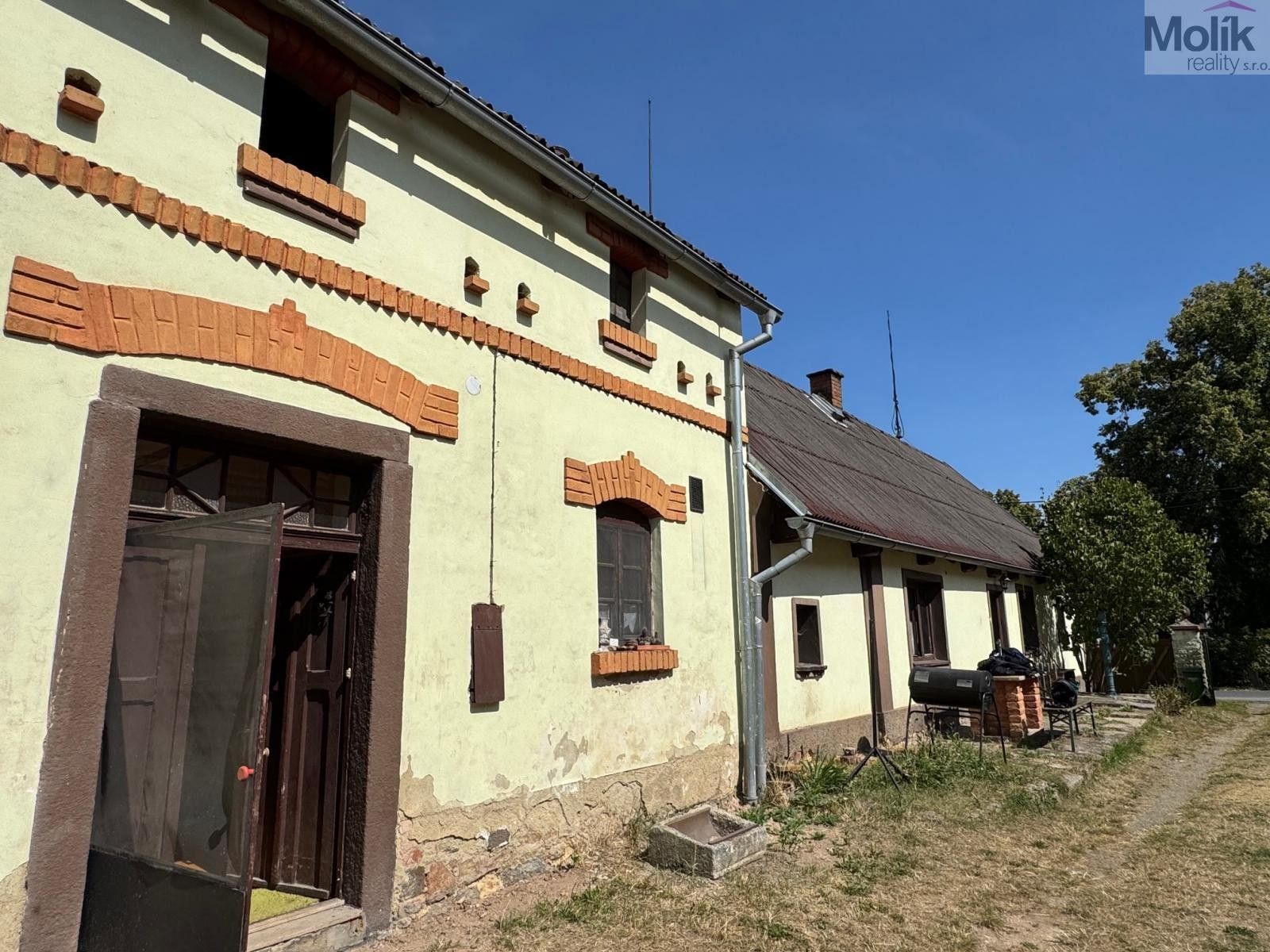 Chalupa · 300 m² · Velečín - 4