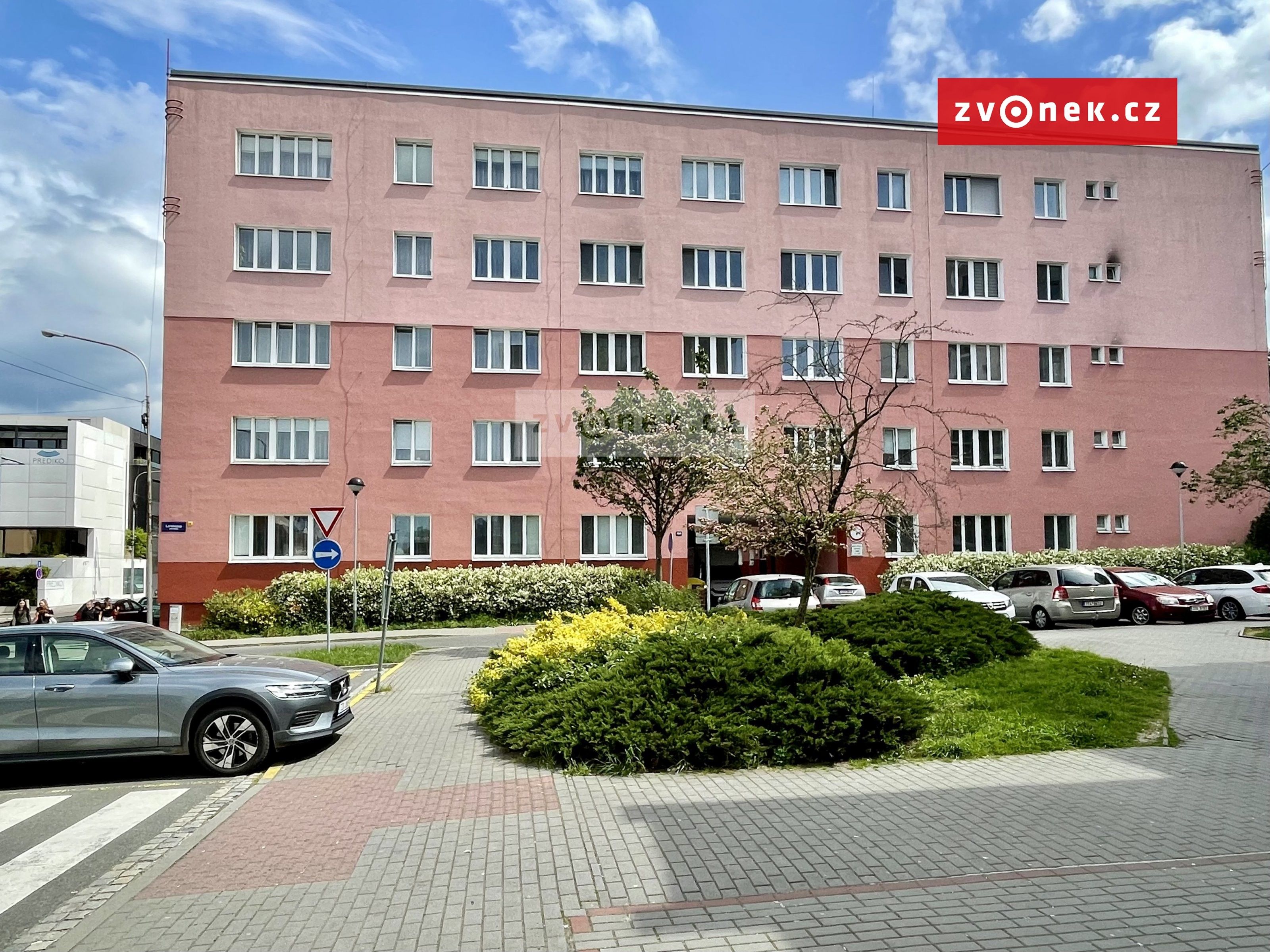 Prodej byt 2+1 - Lorencova, Zlín, 66 m²