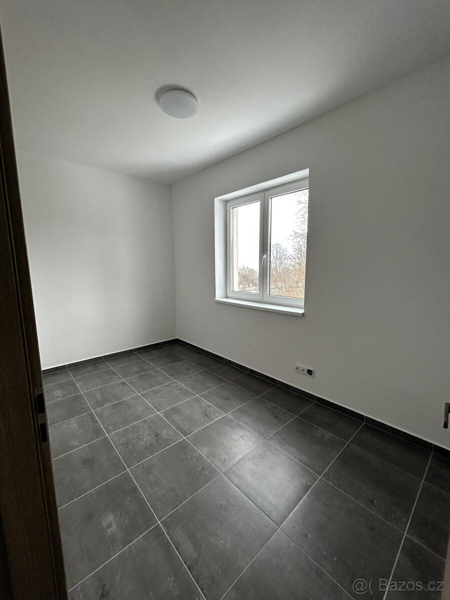 Rodinný dům · Pustiměř, 683 21 - 4
