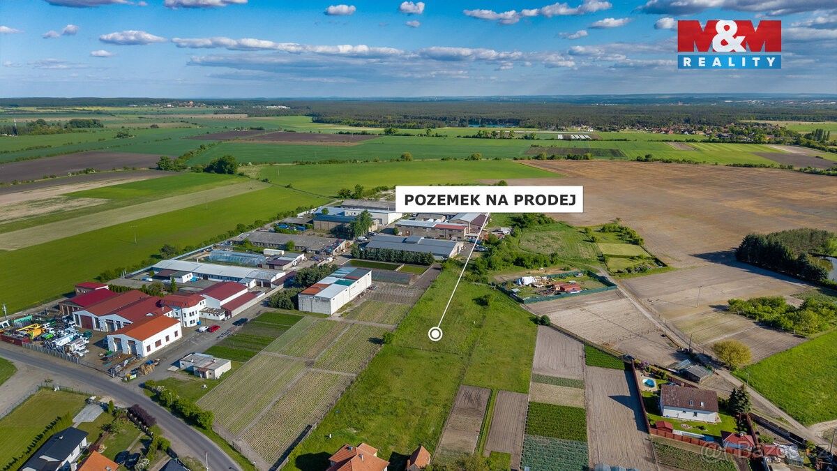 Stavební pozemek, Dřísy – pohled 4