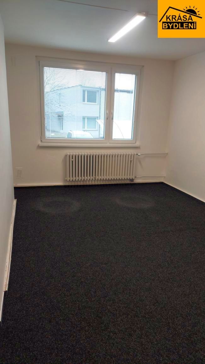 Kanceláře, Železniční , Olomouc Chválkovice, 40 m² - 1