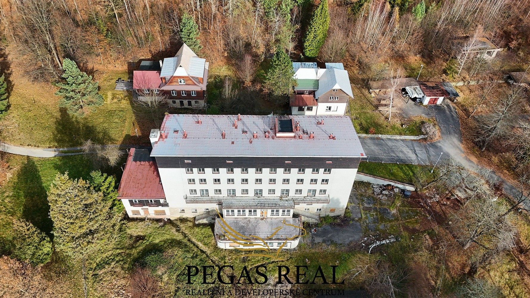 Prodej činžovní dům - Rožnov pod Radhoštěm, okres Vsetín, Zlínský kraj, 4 963 m² - 1