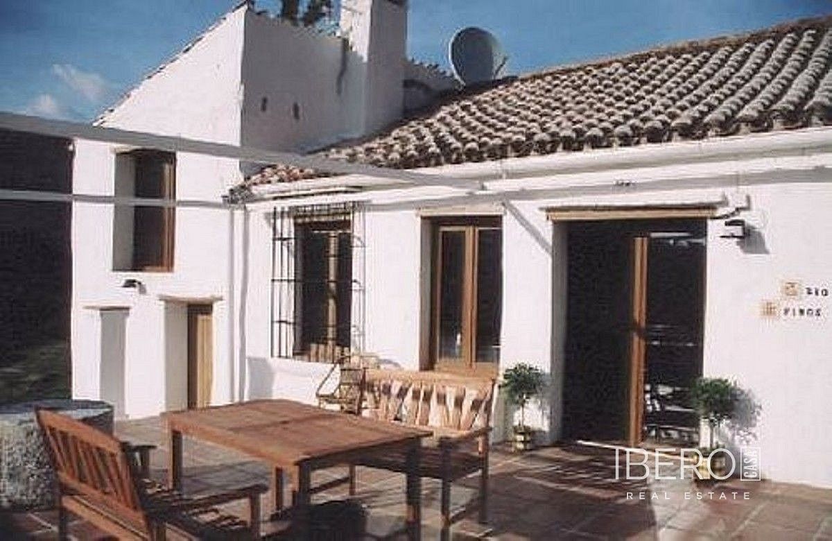 Prodej rodinný dům - Estepona, ES, 350 m² - 2