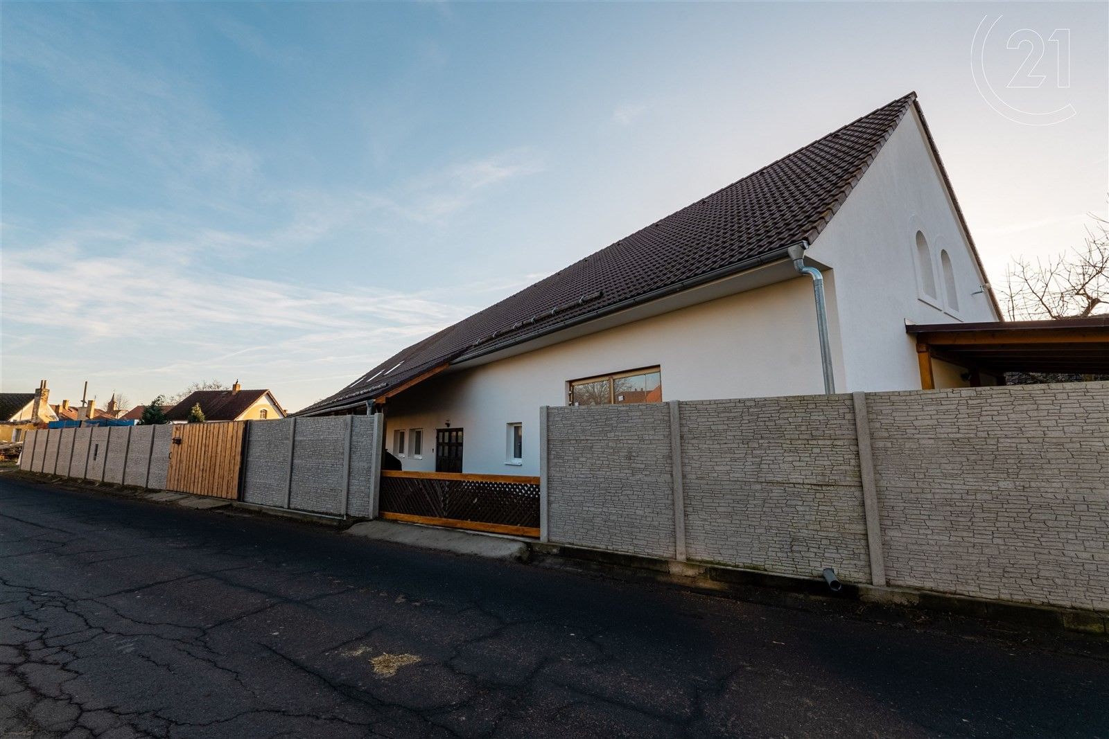 Prodej rodinný dům - Mladý Smolivec, 300 m²