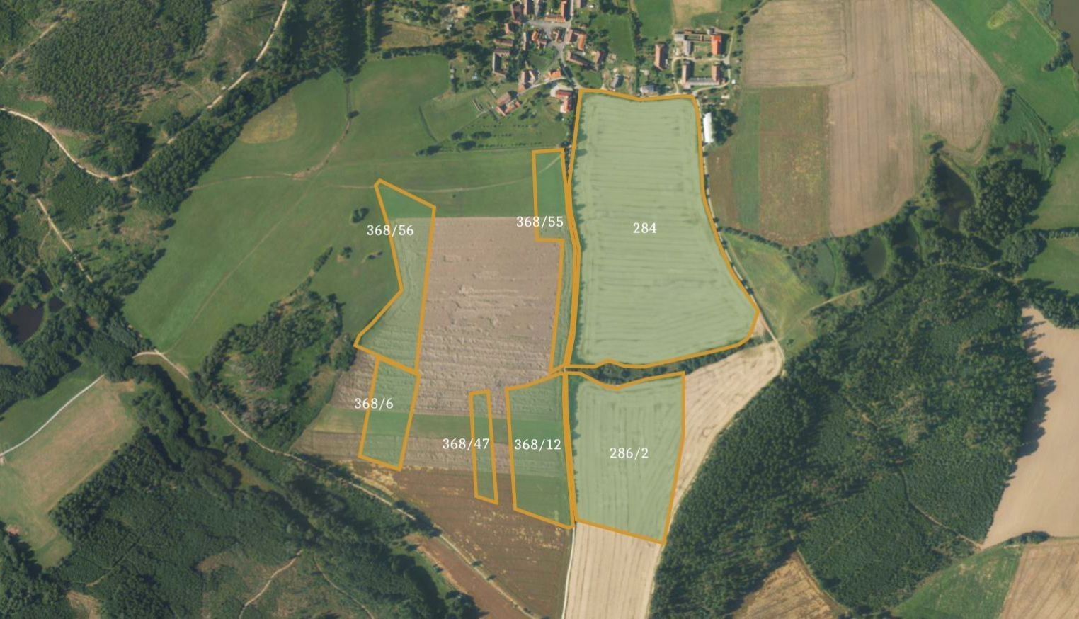 Zemědělské pozemky, Borovná