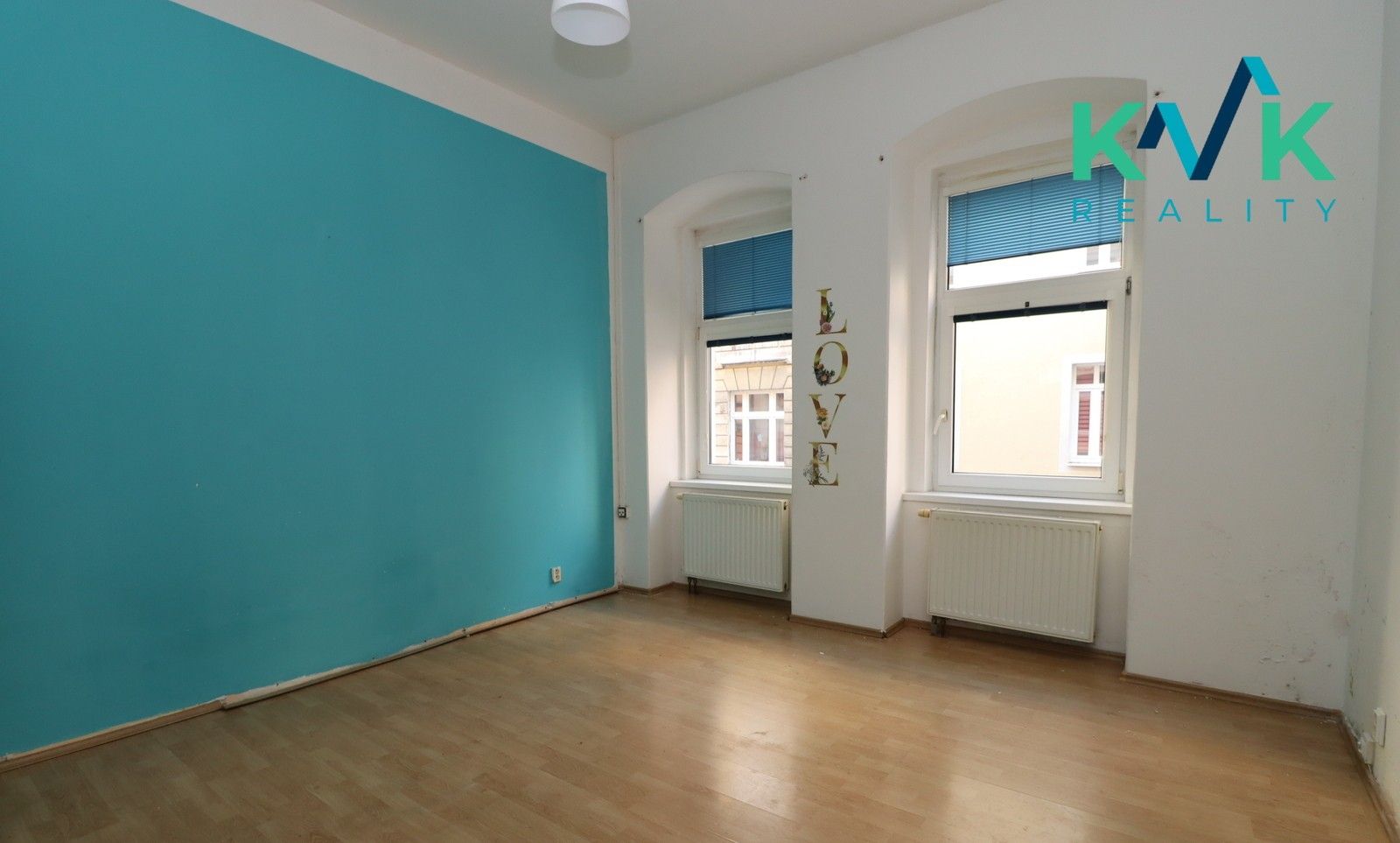 Pronájem byt 1+1 - Lad. Koubka, Karlovy Vary, 29 m²