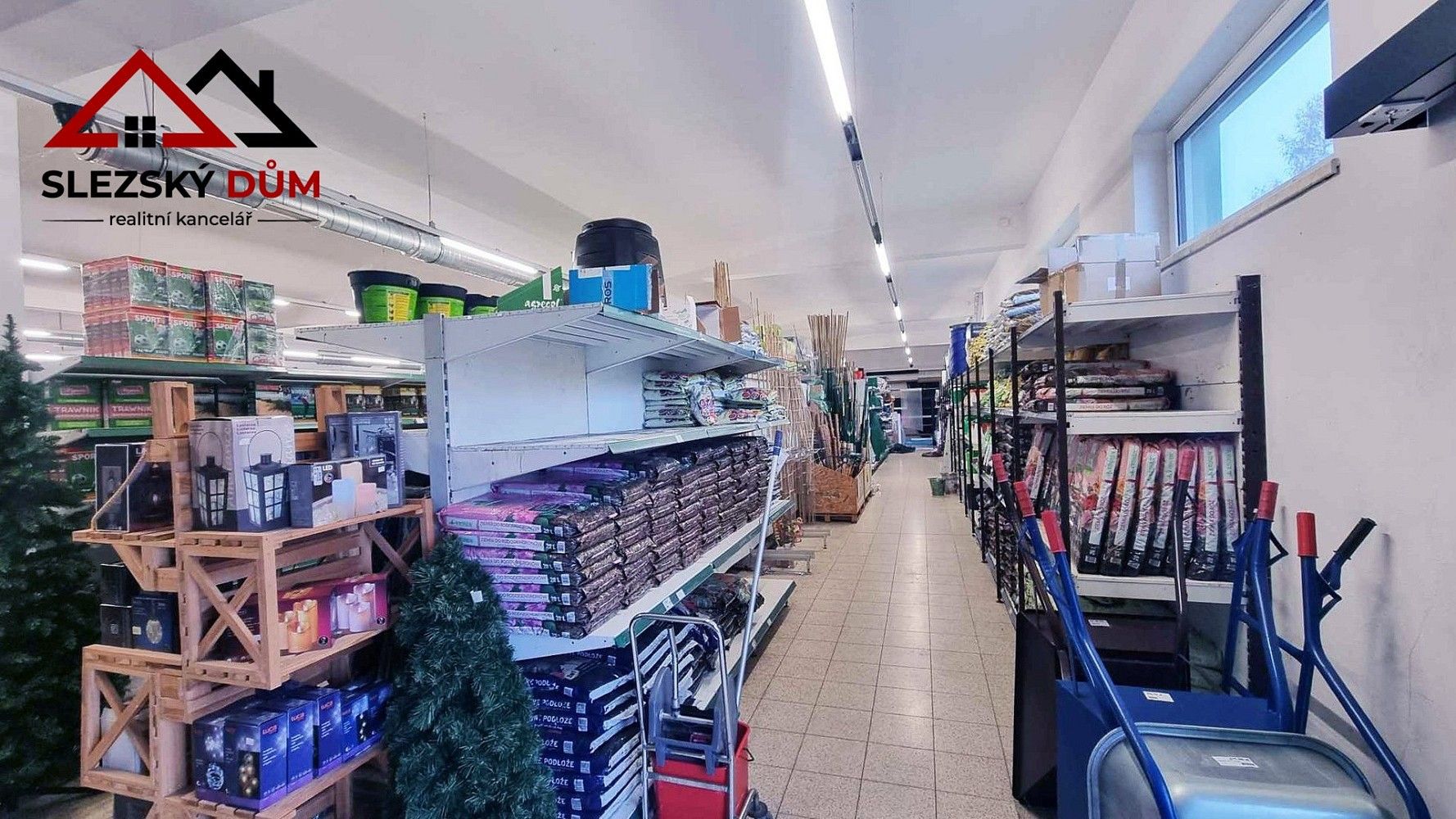 Obchodní prostory, Skoczów, PL, 1 649 m² - 1