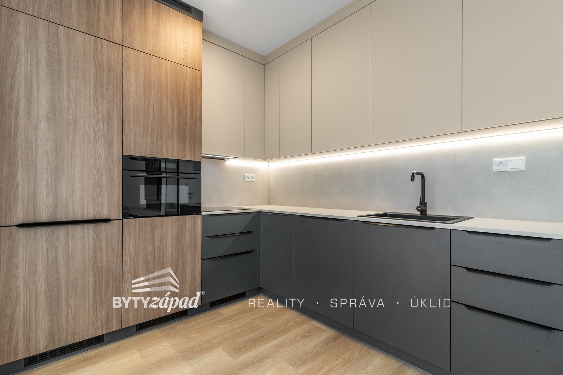 2+kk, Železná 3070, Plzeň Jižní Předměstí, 59 m² - 1