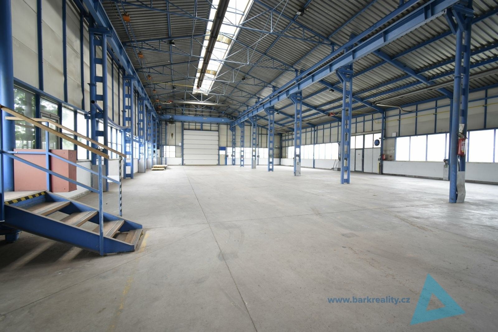 Sklady, Štikov, Nová Paka, 648 m²