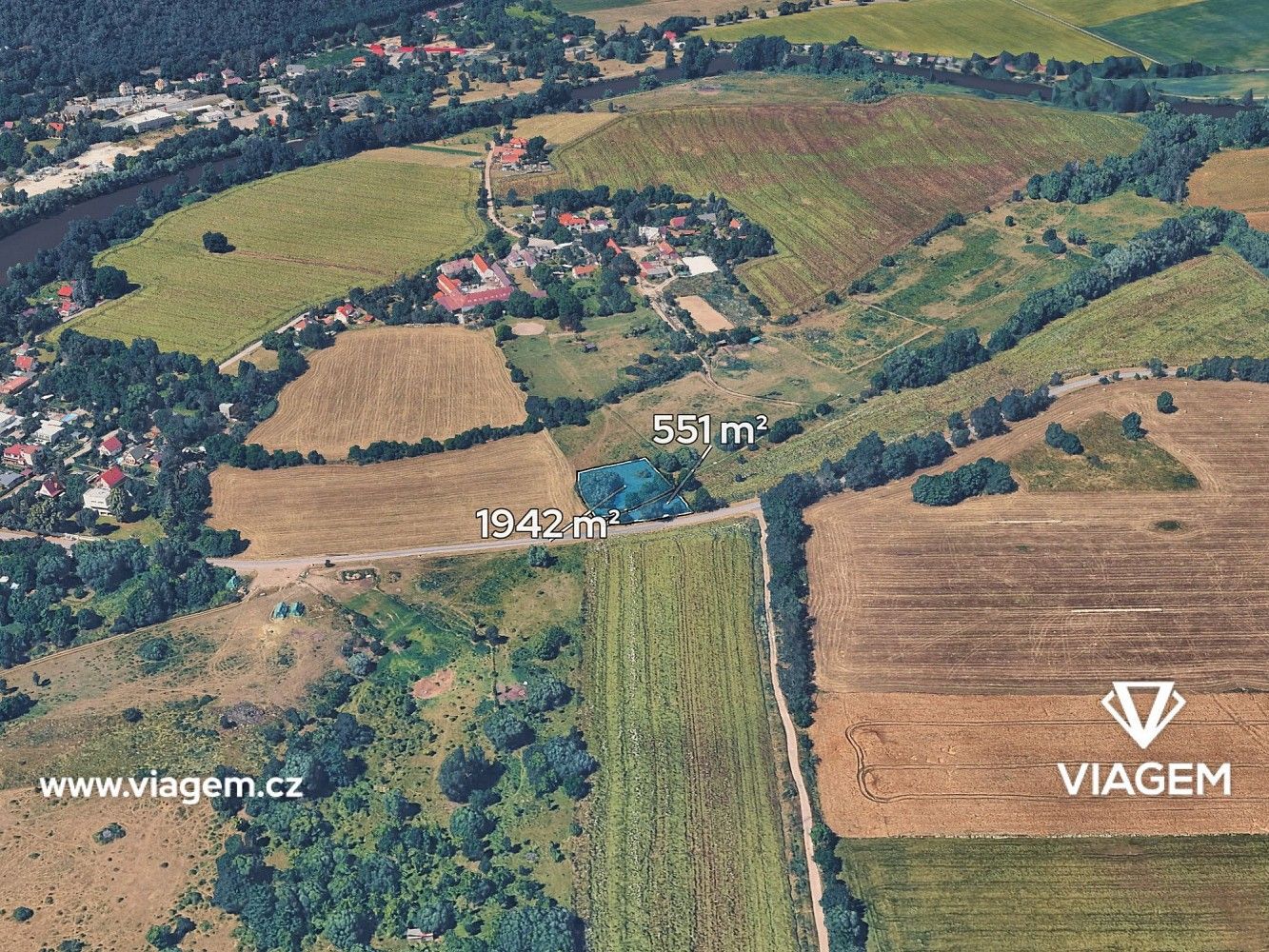 Zahrada, 2 493 m²