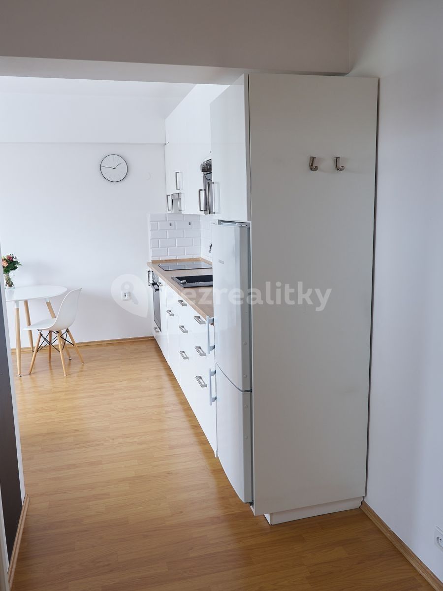 Byt 2+kk · 40 m² · Luštěnická, Praha - Kbely - 4