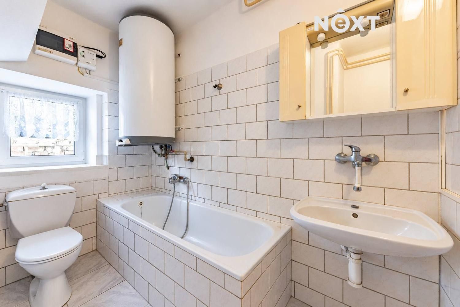 Prodej rodinný dům - Nemile, 167 m² - 5