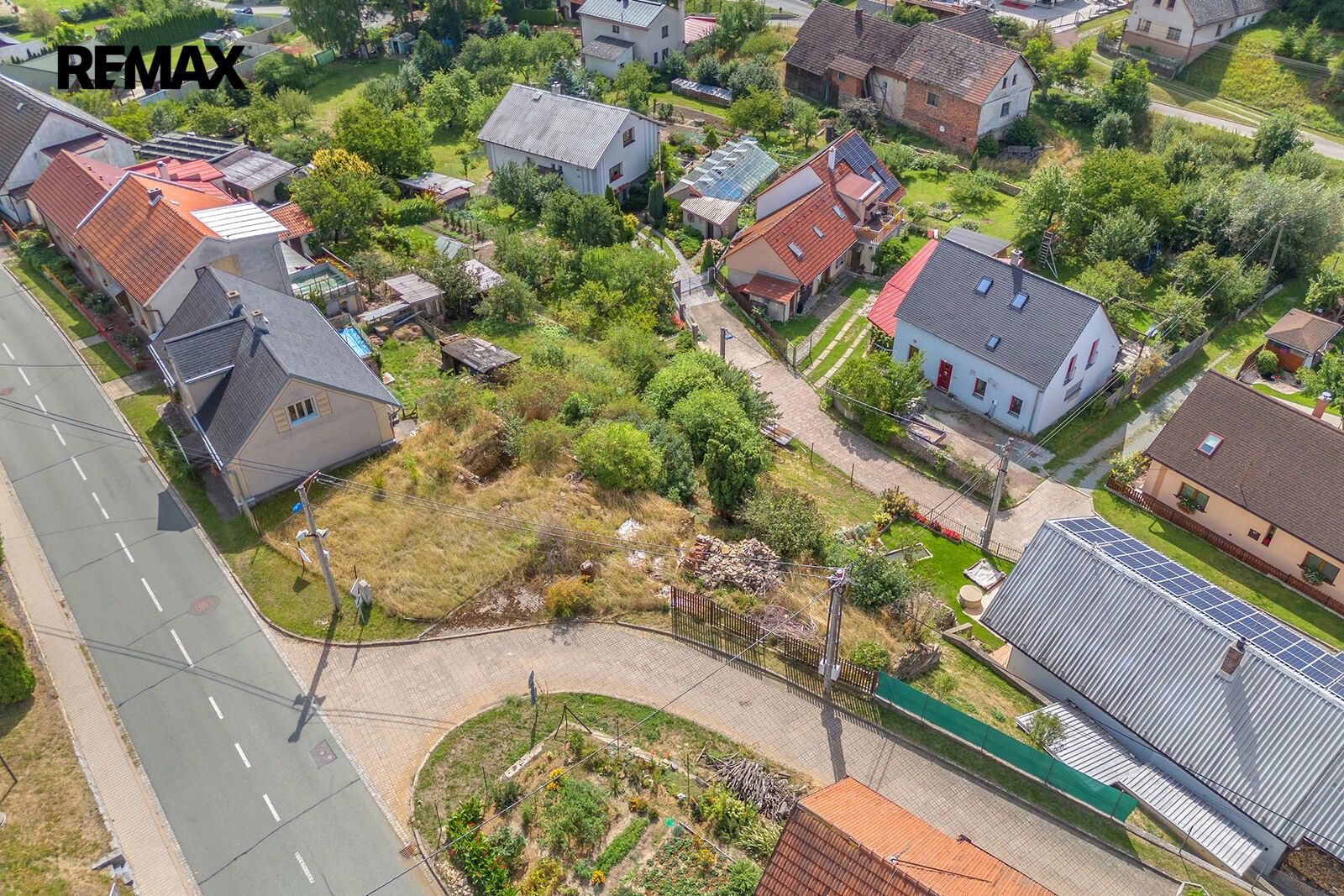 Pozemek pro bydlení · 644 m² · Velká Jesenice - 4