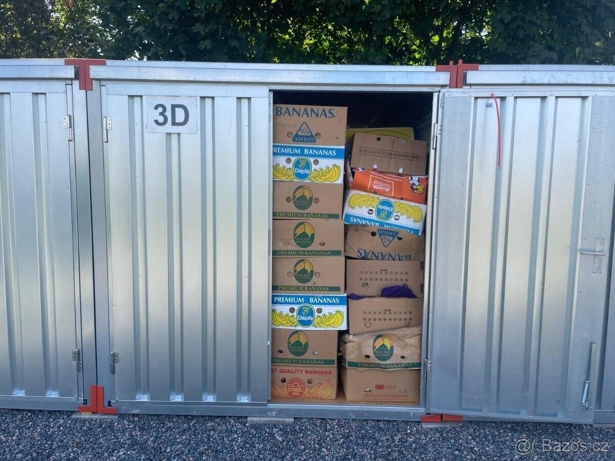 Garáže, Chrudim, 537 01