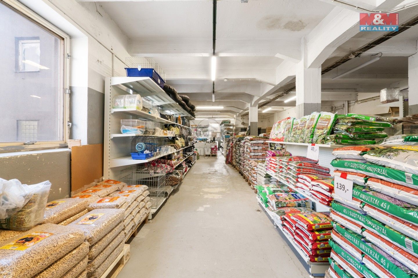 Pronájem obchodní prostory - Teplická, Jílové, 200 m²