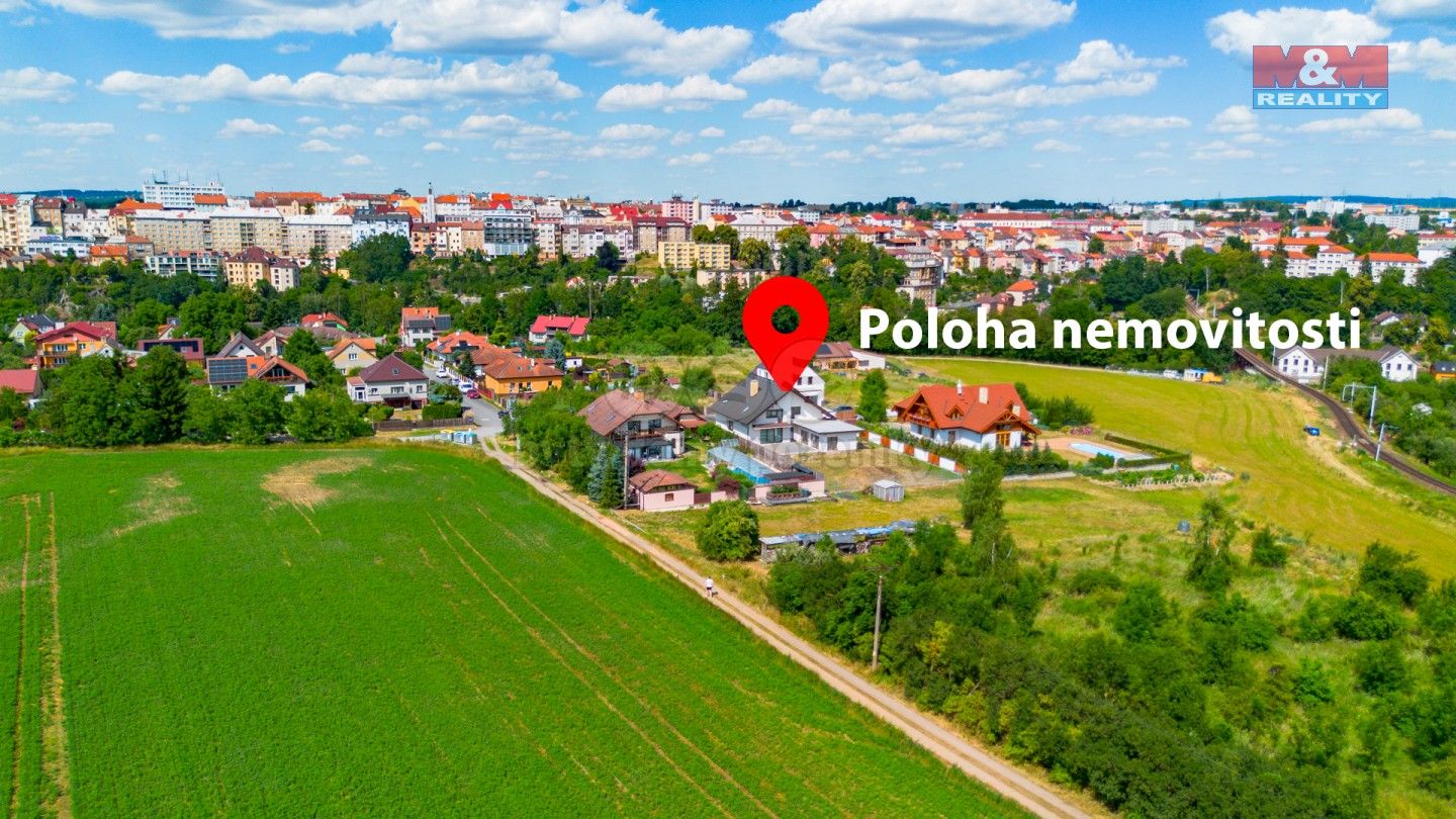 Rodinné domy, V Polích, Tábor, 437 m²