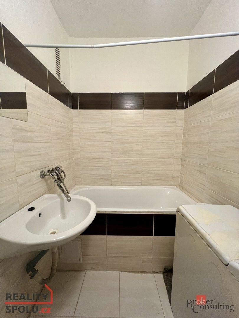 Byty, Ostrava, 700 30