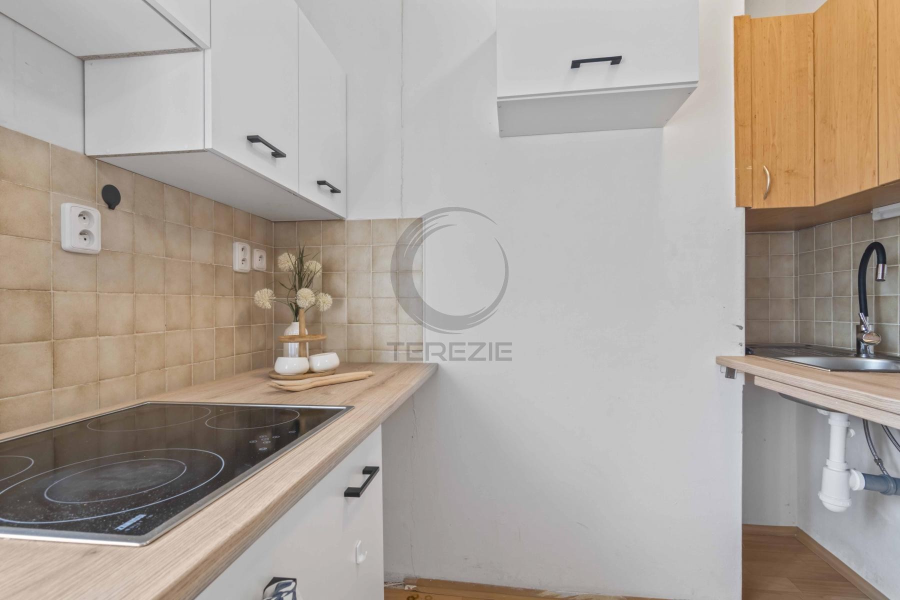 Prodej byt 1+kk - Na okraji, Praha, 25 m² - 5