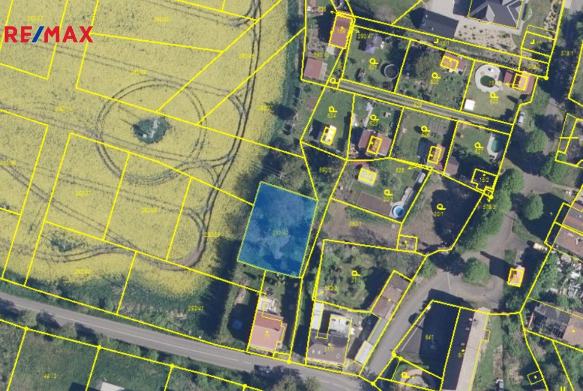 Pozemky pro bydlení, Modlany, 563 m²