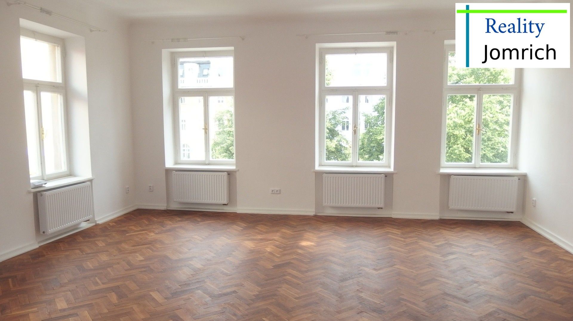 4+kk, nám. Sokolovské, Liberec, 110 m² - 2