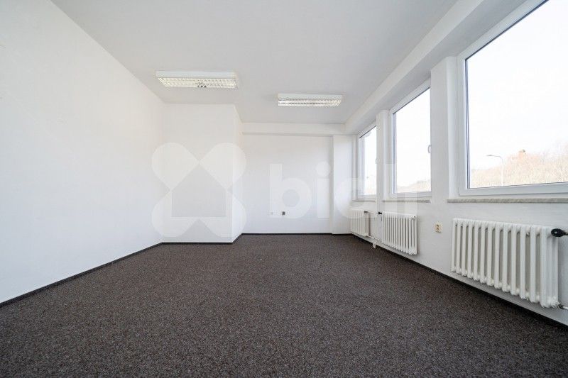 Kanceláře, Provozní, Třebovice, Ostrava, 12 m²