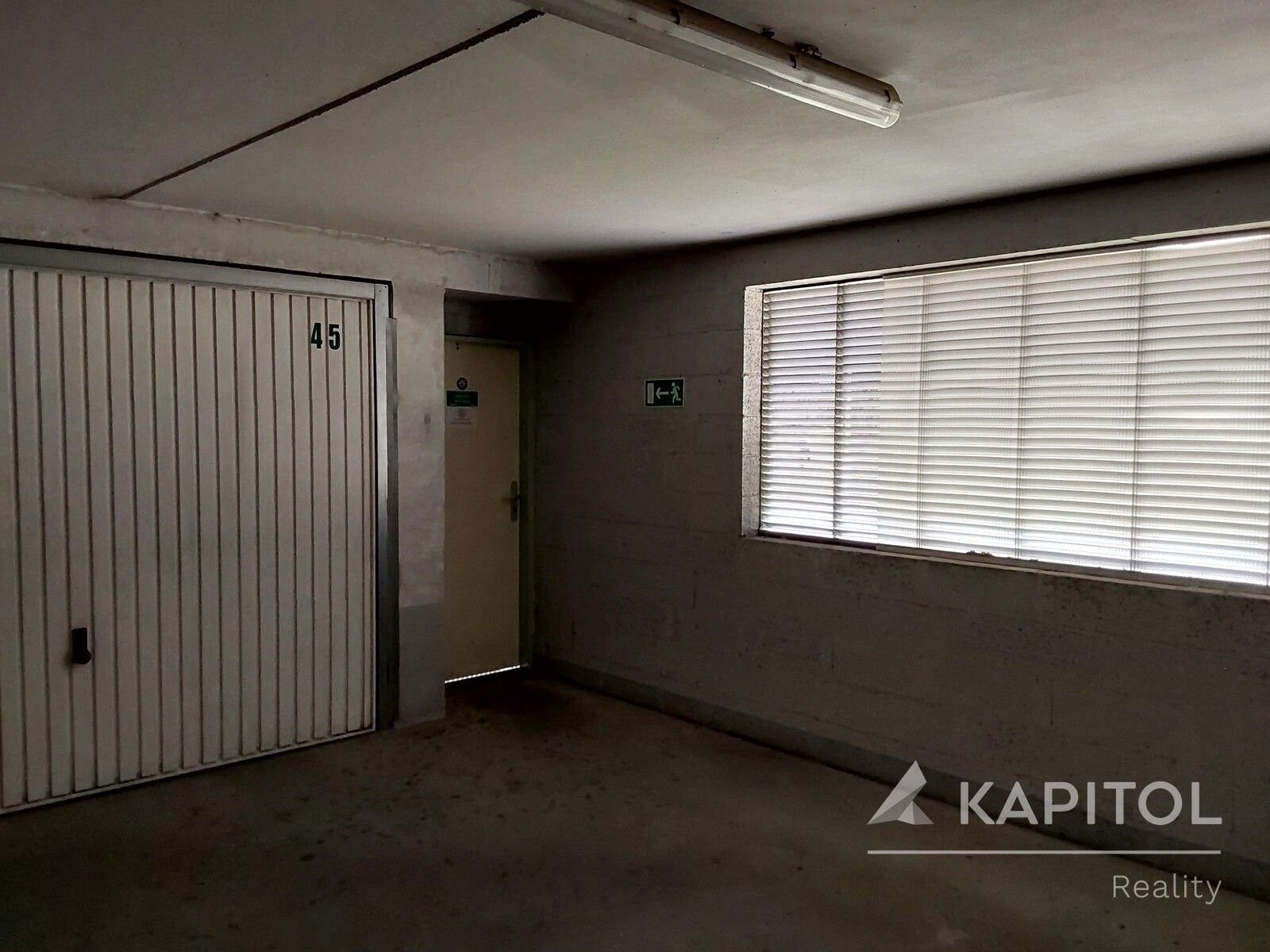 Pronájem garáž - Kralovická, Plzeň, 16 m²