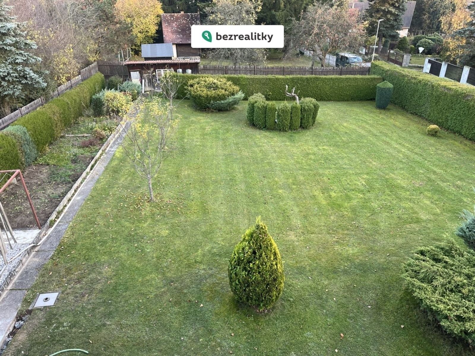 Pozemek pro bydlení, 741 m²