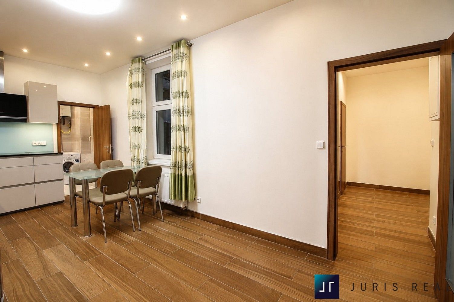 Byt 2+1 · 87 m² · Praha - Holešovice, okres Praha 7, Hlavní město Praha - 3