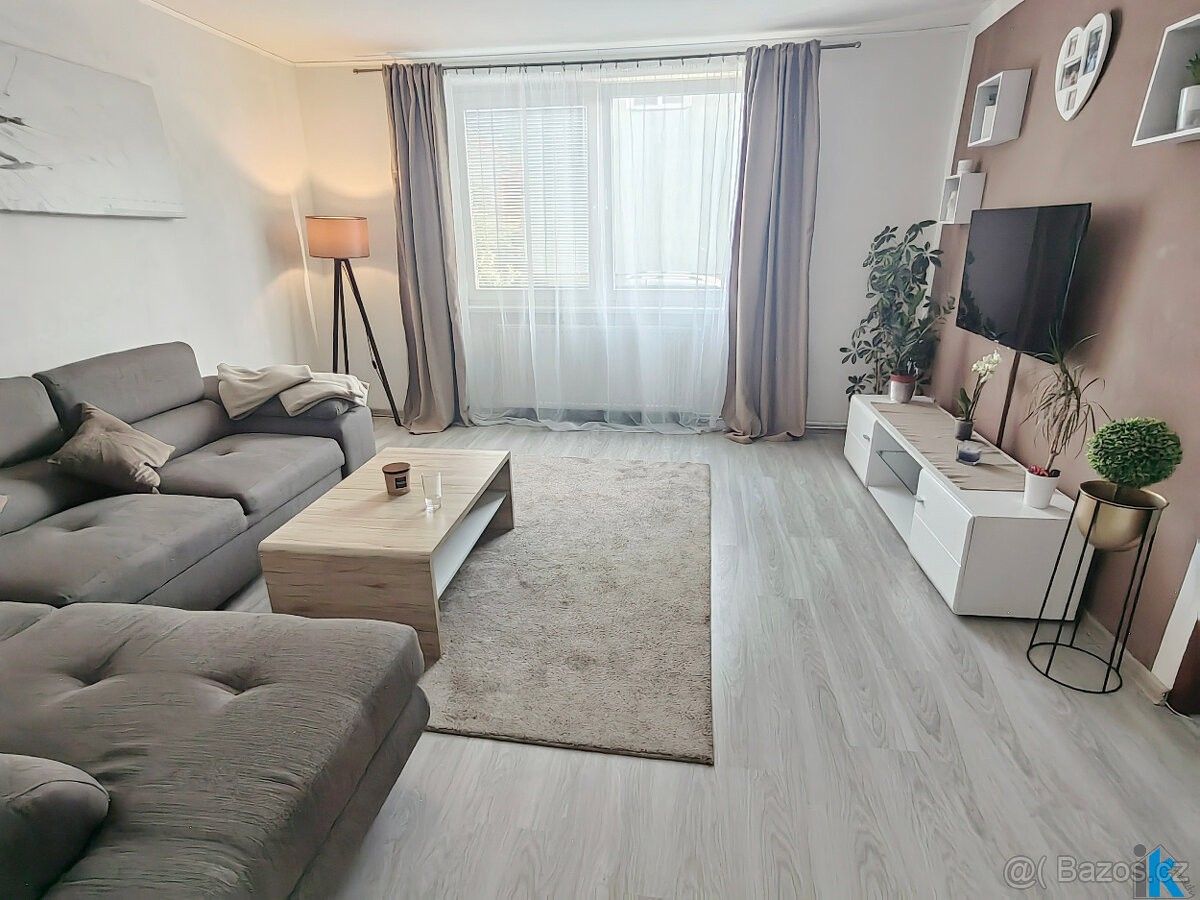 Prodej byt 3+1 - Dub nad Moravou, 783 75, 2 m²